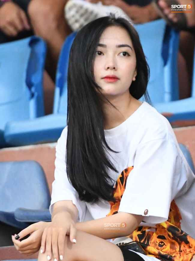Cách đây chưa lâu, ảnh chân dung Mai Hà Trang qua ống kính máy ảnh, không được chỉnh sửa được netizen truyền tai nhau trên khắp cõi mạng. Ảnh: Sport5