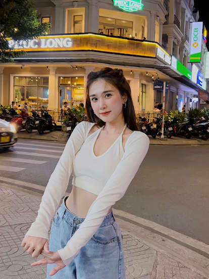 Người đẹp nhận nhiều lời khen của cộng đồng mạng bởi nhan sắc ngọt ngào, tươi trẻ.