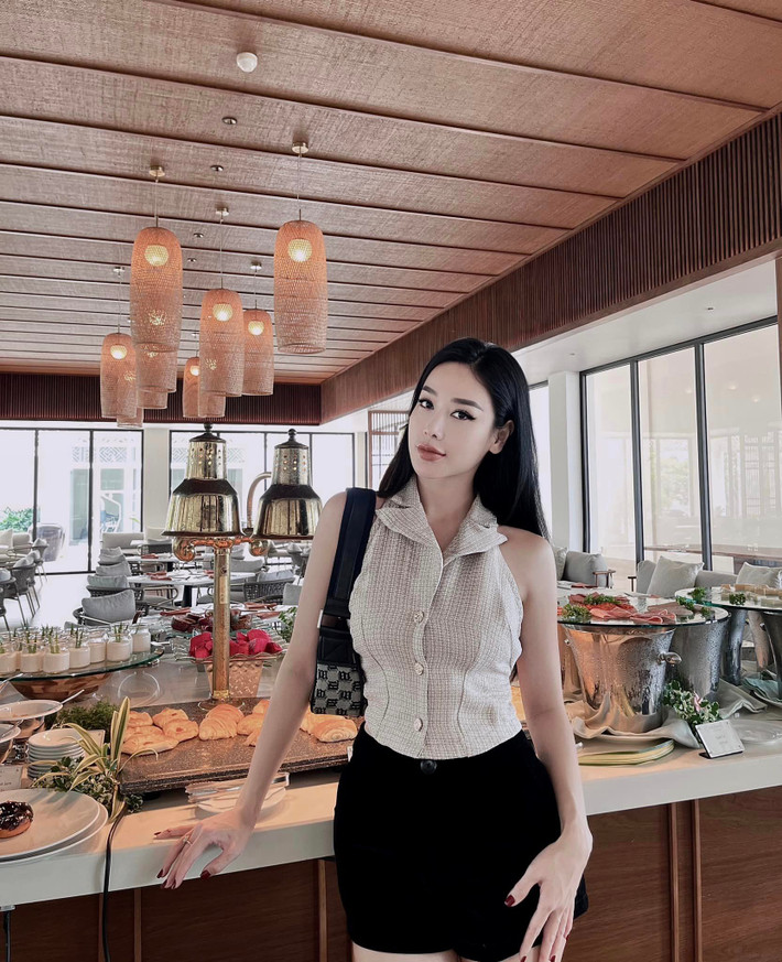 “Có anh thợ ảnh chụp xịn quá”, Thanh Thảo viết dòng trạng thái trong loạt ảnh đưa lên facebook.