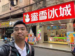 Tuy nhiên, mới đây, PewPew bất ngờ thông báo đã kết thúc chuyến "xuất khẩu lao động" và trở về Việt Nam.