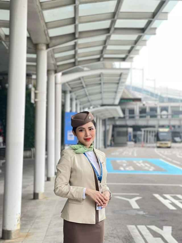 Sau đó, Phan Quế Chi có chia sẻ với tờ Thanh Niên: “Khi nhận thông tin, một vài người bạn của tôi truy cập thử để xem tình hình thế nào. Chúng tôi thấy rằng đó là những clip cắt ghép. Một số bạn bấm vào đường dẫn thì không thấy gì, thậm chí có người còn bị mất tài khoản. Mọi người phải tỉnh táo khi theo dõi tin tức chính thống để tránh bị lừa đảo”.