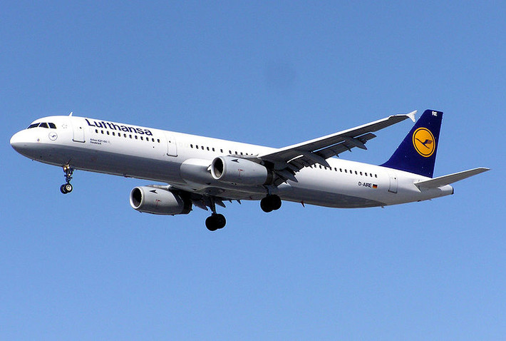 Airbus A321 có tầm bay tối đa là 5.550 km, tốc độ đạt 877 km/giờ ở độ cao 10.668 m. Ảnh: Wiki