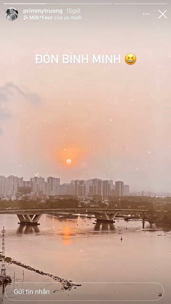 Từ căn hộ của cặp đôi có thể thấy cả trung tâm thành phố và nhìn ra được khu vực sông Sài Gòn đầy bình yên. Ảnh: FBNV