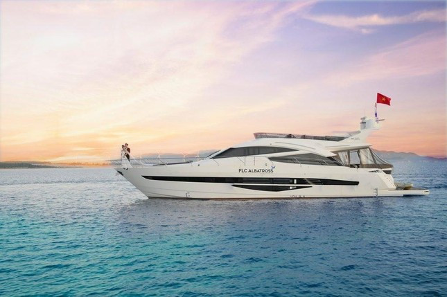 Theo Tiền phong, Công ty đấu giá Hợp Danh Minh Pháp thông báo chi tiết thông tin du thuyền FLC Albatross của Công ty Cổ phần Tập đoàn FLC sắp bán đấu giá. Ảnh: Tiền phong