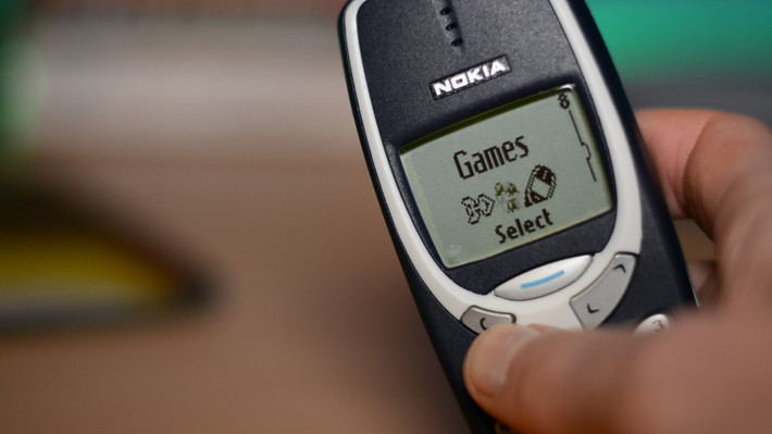 Không chỉ nổi bật với thông số kỹ thuật, Nokia 3310 còn hấp dẫn bởi khả năng lưu trữ danh bạ lên tới 250 số điện thoại cùng 35 bộ nhạc chuông cài sẵn.