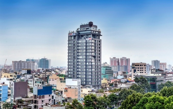 Có nguồn tin danh hài Trường Giang mua một căn hộ cao cấp ở The One Sài Gòn. Khu chung cư cao cấp nằm ngay giữa trung tâm Quận 1, nơi tập trung nhiều dịch vụ cao cấp bậc nhất của TP HCM. Ảnh: Phapluatplus.