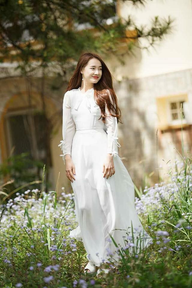 Chiếm được cảm tình của khán giả nhờ lối diễn tự nhiên, chân thật và đáng yêu, Nhã Phương gặt hái được nhiều giải thưởng trong phim điện ảnh lẫn truyền hình. Ảnh: Facebook Navi Nha Phương.