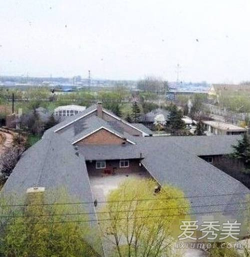 Ngoài ra, cô còn sở hữu nhiều ngôi nhà đắt giá khác tại Thượng Hải, Thẩm Quyến, Pháp và cả Mỹ. Ảnh: Ixiumei.