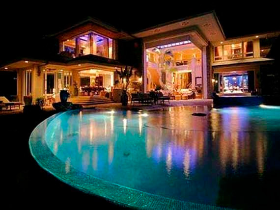 Đây là ngôi nhà khác rộng hơn 4.500 m2 cũng ở Bắc Kinh của Lưu Diệc Phi. Ảnh: Sina.