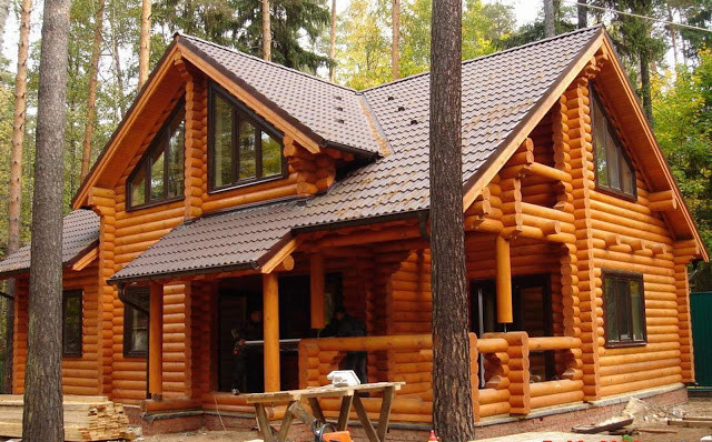 Khung gỗ được giấu khéo léo trong các chi tiết kiến trúc. Ảnh: Skyhome.