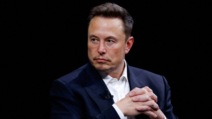 Trong năm 2023, không ai giàu hơn tỷ phú Elon Musk. Musk bắt đầu năm 2023 với tư cách là người giàu thứ hai thế giới. Đến cuối năm 2023, Elon Musk vươn lên vị trí dẫn đầu, có thêm hơn 108 tỷ USD vào giá trị tài sản ròng. Hiện, Elon Musk đang sở hữu 254,9 tỷ USD.
