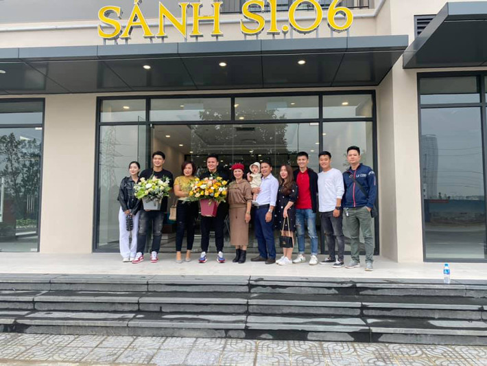 Bên cạnh đó, Quang Hải đã tậu cho mình 2 căn chung cư khác tại các dự án bất động sản danh giá. Tháng 11/2020, Quang Hải đã nhận bàn giao căn hộ tại Hà Nội. Ảnh: FBNV