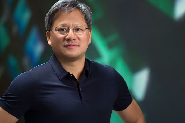 Jensen Huang sinh năm 1963 tại Đài Loan. Năm 9 tuổi, ông và anh trai bị gửi sang Mỹ với tư cách là những trẻ vị thành niên không có người đi cùng. Sau vài năm, cha mẹ Huang được nhập cảnh vào Mỹ, định cư ở Oregon và hai anh em đoàn tụ với họ. Ảnh: Wiki