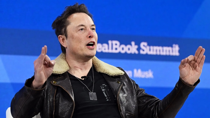 Theo cựu giám đốc khu vực của Tesla Carl Medlock, tỷ phú Elon Musk không phải người để người khác đi ngược lại quan điểm của mình.