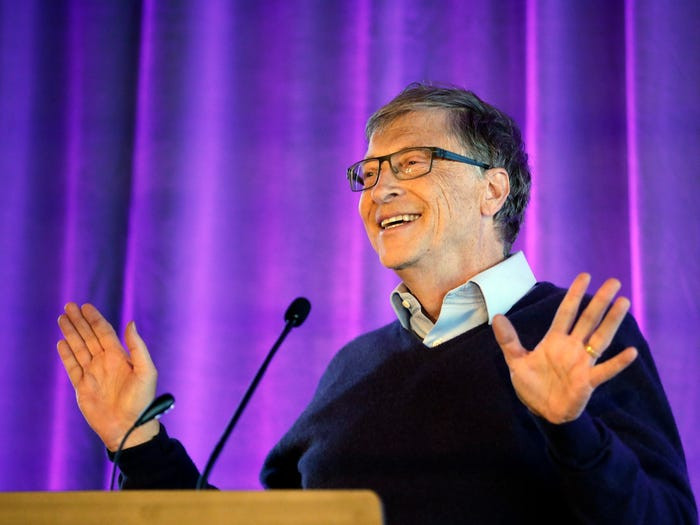 Ngày 13/3, tỷ phú Bill Gates tuyên bố rời hội đồng quản trị của Microsoft và Berkshire Hathaway để dành nhiều thời gian hơn cho các dự án từ thiện, tập trung vào phát triển y tế toàn cầu.