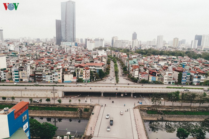 Ngã tư Nguyễn Khánh Toàn - Đào Tấn