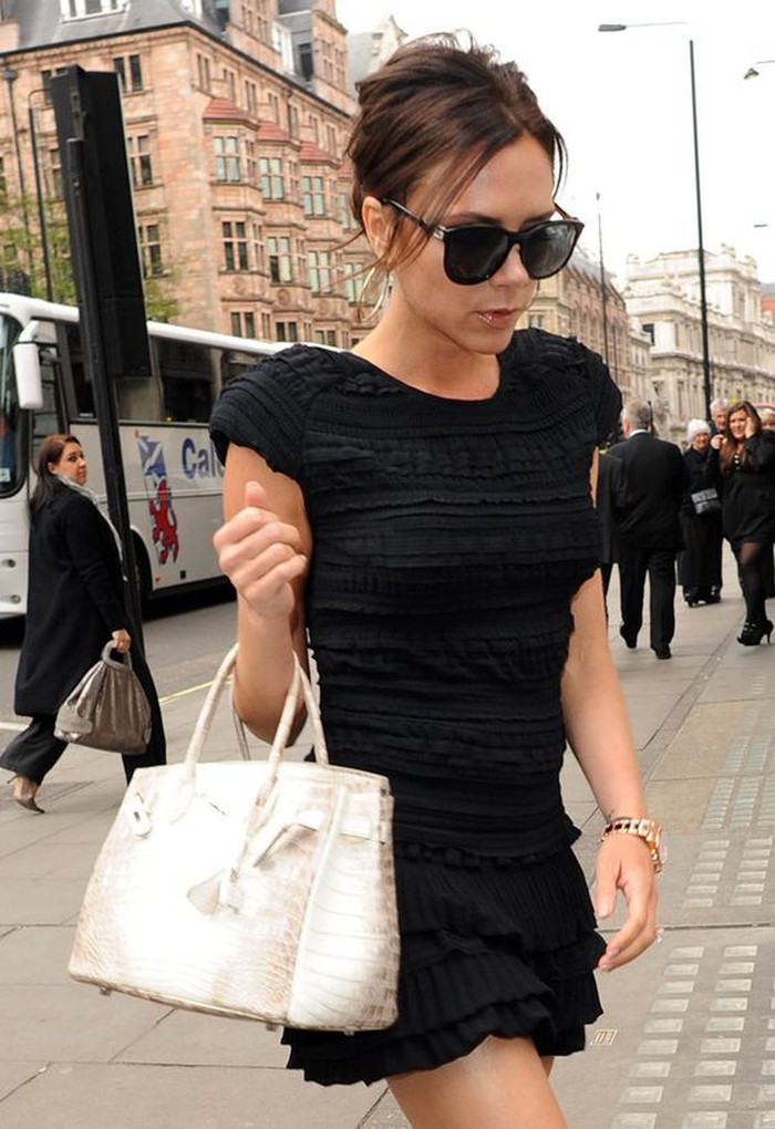 Hermès Birkin là một trong những sản phẩm mang về lợi nhuận cao nhất cho Hermès. Sản phẩm này cũng đại diện cho nghề thủ công huyền thoại của Hermès.