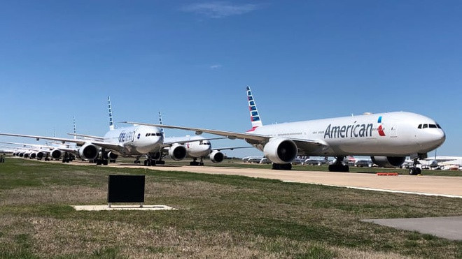 Máy bay của hãng hàng không American Airlines “đắp chiếu” tại ít nhất 4 cơ sở trên khắp nước Mỹ, bao gồm Tulsa, Oklahoma, Pittsburg và Pennsylvania. Ảnh: American Airlines.