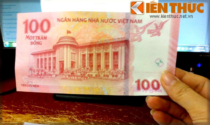 Tờ tiền này chỉ có giá trị lưu niệm và hoàn toàn không có giá trị thanh toán hay lưu thông.