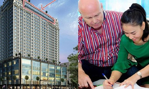 Được biết, đầu năm 2015, Thu Minh và chồng ngoại quốc mua căn hộ cao cấp này với chi phí hơn 4 triệu USD (gần 90 tỷ đồng) - đây là khu căn hộ đắt đỏ bậc nhất Sài thành. Thu Minh cho biết, cô mua đến 2 căn penthouse đập thông để nhập thành một căn hộ rộng tới hơn 670m2. Đây không phải lần đầu, người hâm mộ thấy nữ ca sĩ Thu Minh tiêu tiền tỷ "không chớp mắt".