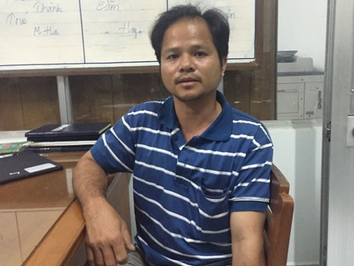 Sau nhiều lần thương lượng, cuối cùng Minh đã hạ giá số tiền công ty phải đưa mình là 500 triệu đồng. Chiều 27/1, khi Minh đang nhận tiền của đại diện công ty tại một quán cà phê ở huyện Cái Bè thì bị công an ập đến bắt giữ về hành vi Cưỡng đoạt tài sản cùng tang vật là 500 triệu đồng.