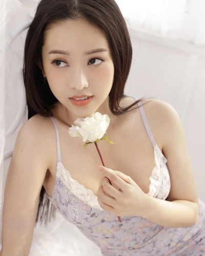 Để có diện mạo như hiện tại, trước đó Thúy Vi tiết lộ đã chi số tiền cực khủng cho việc dao kéo.