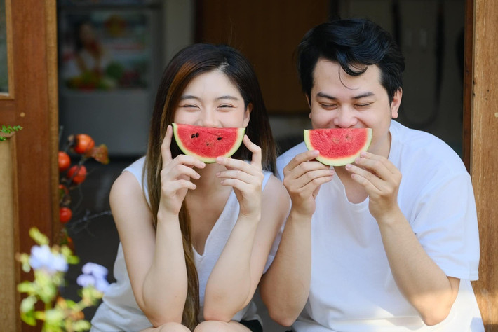 Hành trình yêu đương của Nam Phương và Minh Duy không phải lúc nào cũng êm đềm. Cặp đôi từng đối mặt với nhiều thử thách, thậm chí đã nói lời chia tay vào đúng đêm Giáng sinh năm 2023.