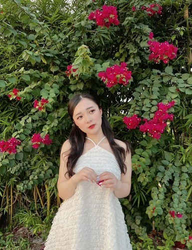 Phương Thảo tâm sự, ngay từ nhỏ cô đã có ước mơ được trở thành BTV, MC truyền hình, được đứng trên sân khấu như những cô chú BTV/MC khác. Thời gian còn theo học chuyên ngành Báo ảnh tại Học viện Báo chí Tuyên truyền, cô thường xuyên rèn luyện kỹ năng.