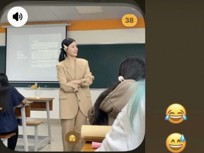 Thậm chí, bản thân Midu khi nhìn thấy bức hình này cũng phải để icon "dở khóc, dở cười" thay cho lời bình về bức ảnh.