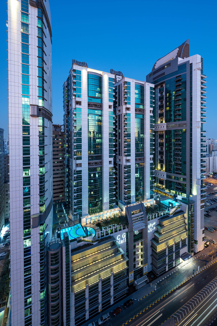 Trong lần sang UAE thi đấu với tuyển Trung Quốc, tuyển Việt Nam lưu trú tại khách sạn Four Points by Sheraton. Ảnh: Booking