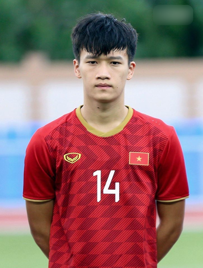 Theo những thông tin bên lề, CLB đến từ Thái Lan muốn đặt lên bàn đàm phán với Viettel về trường hợp của Hoàng Đức là bản hợp đồng theo dạng cho mượn từ tháng 11/2021 đến tháng 5/2022.