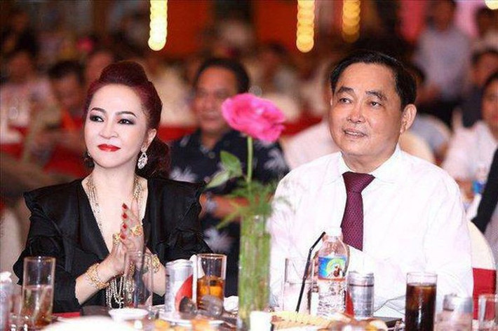 Bà Phương Hằng cho biết, sắp tới khi Bình Dương nới lỏng giãn cách, được phép mở cửa trở lại thì bà sẽ miễn phí vé vào tham quan khu du lịch Đại Nam cho người dân.