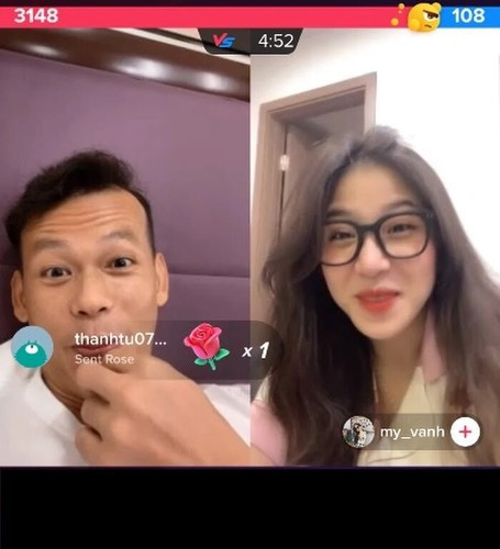 Thời gian vừa qua, việc thủ môn đội tuyển Việt Nam là Bùi Tấn Trường nhận về nhiều ý kiến chỉ trích từ netizen khi quá đam mê livestream trên TikTok thu hút sự chú ý của nhiều người.