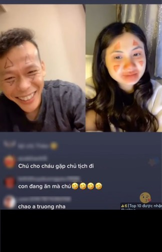 Thấy đàn anh chia sẻ vậy, Thành Chung đùa Tấn Trường: "Thế này chú chắc chuyển qua livestream luôn nhở khỏi đá bóng".