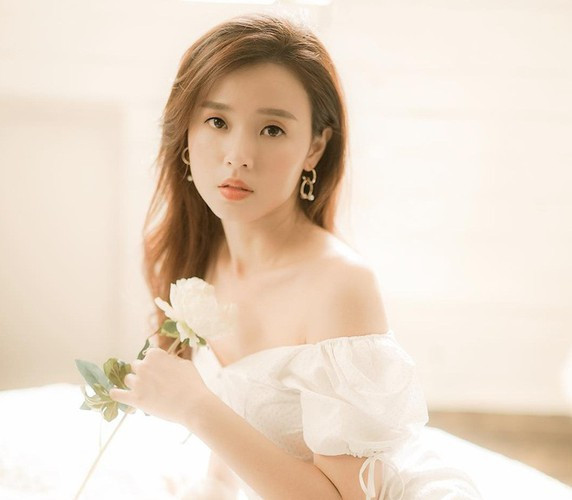 Tuy nhiên, thắc mắc trên của fan không nhận được sự hồi đáp của chính chủ là Midu.