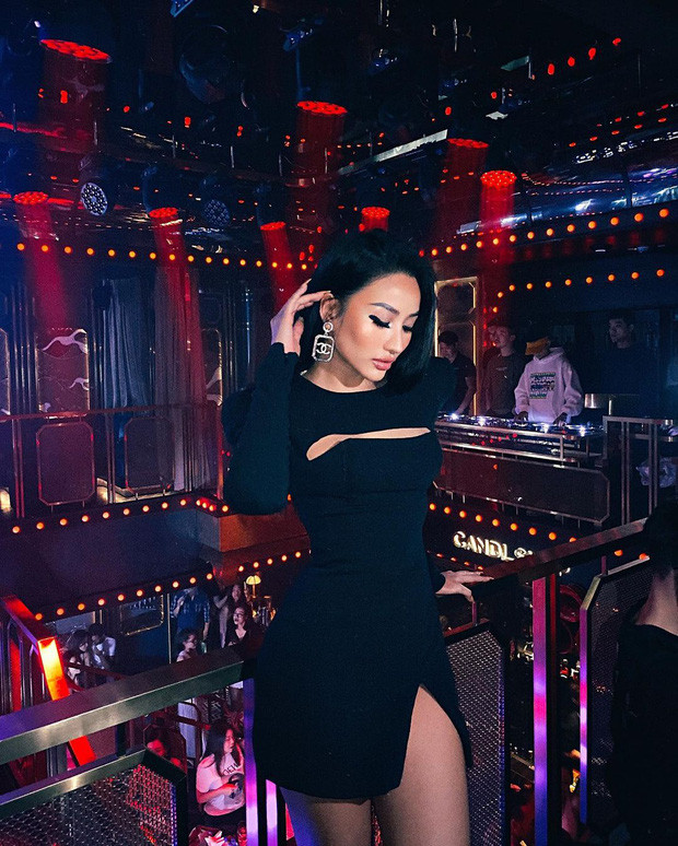 Nếu có giải đệ nhất dân quẩy, chắc chắn hot girl Việt - Meo Meo sẽ về top đầu. Lướt Instagram của chị đẹp kiểu gì cũng thấy đầy rẫy những tấm ảnh lên đồ đu đưa chanh sả, thần thái.
