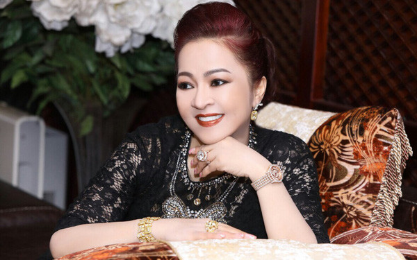 Cụ thể, bà Phương Hằng cho hay, nếu dịch bệnh được kiểm soát, ngay khi có quyết định mở cửa trở lại các hoạt động văn hóa, du lịch thì Đại Nam cũng rộng cửa đón người dân vào thăm quan.