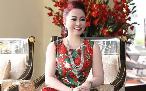 Trước đó cũng liên quan đến tin đồn bán khu du lịch, bà Phương Hằng phủ nhận hay thừa nhận thông tin này mà chỉ khẳng định đây là tài sản của cá nhân, thời điểm hiện tại dịch bệnh khó khăn nên nếu có bán cũng là chuyện bình thường.