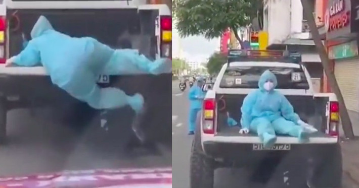 Trước đó, đoạn video ghi lại cảnh một nữ "chiến binh áo xanh" chân ngắn vất vả leo lên xe bán tải để đi khử khuẩn đang gây sốt cộng đồng mạng.