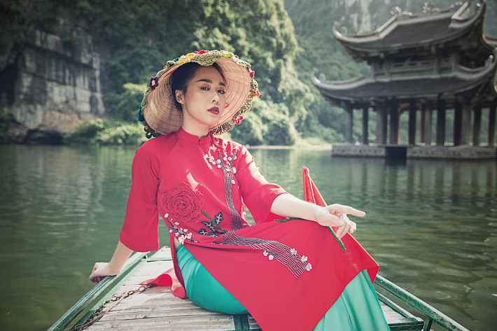Tuy nhiên sau đó, Hà My đã nghĩ lại và tìm cách nâng cao năng lực để thay đổi quan điểm của mọi người về mình, thay vì suy nghĩ tiêu cực.