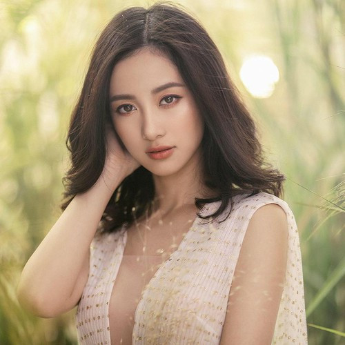 Vào tháng 9 vừa qua, Jun Vũ được trang báo điện tử nổi tiếng và uy tín của Thái Lan - Sanook dành hẳn một bài viết để khen ngợi.