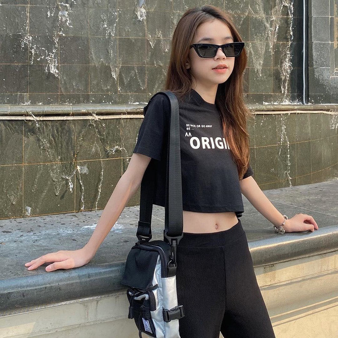 Nhắc đến dàn rich kid Hà Nội, người ta sẽ nghĩ ngay đến Nhất Hoàng và Chao. Thế nhưng, bên cạnh các đàn anh đàn chị, vẫn còn một "tiểu thư ngập thìa vàng" đình đám không kém mang tên Linh Meo.