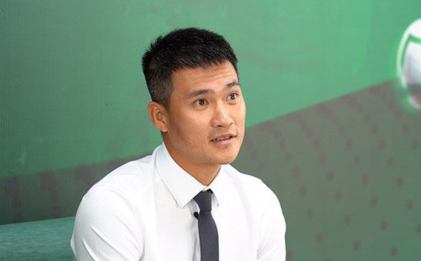 Sau buổi ra mắt CLB, Công Vinh khẳng định anh chỉ hỗ trợ CLB Bà Rịa - Vũng Tàu chứ không làm chủ tịch đội bóng này.