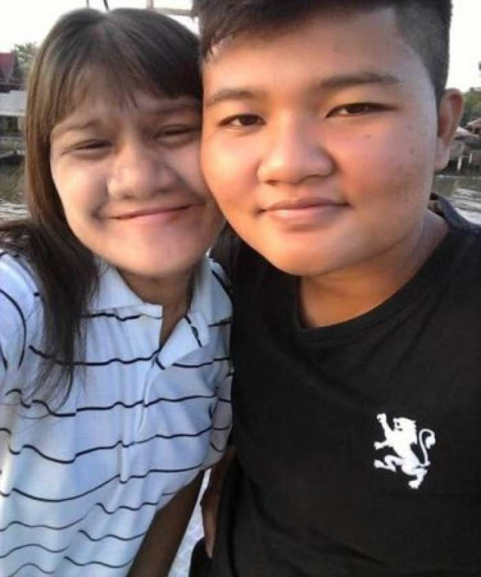 Sau khi chia tay người bạn trai đầu tiên, Supatra Sasuphan đã tìm kiếm cho mình được hạnh phúc khi quen với người bạn trai hiện tại. Trên trang cá nhân, cô gái 22 tuổi thường xuyên chia sẻ những khoảnh khắc ngọt ngào, hạnh phúc của mình và người yêu.