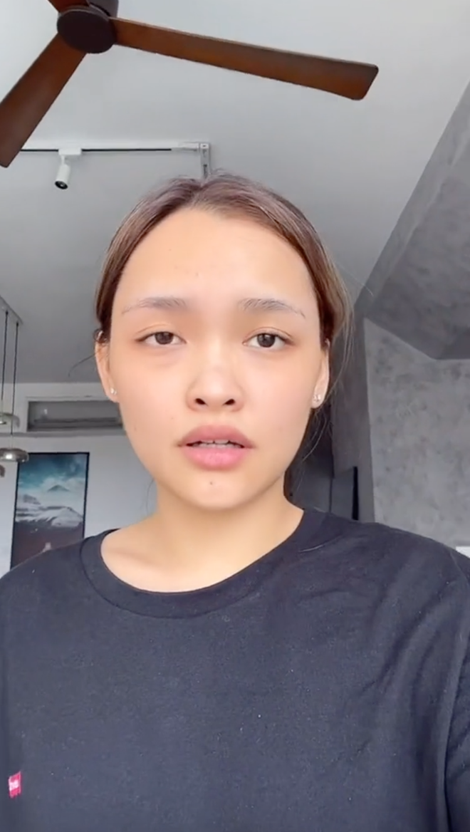 Mới đây, Linda Ngô bất ngờ gia nhập hội khoe mặt mộc. Cụ thể, trong đoạn clip hot TikToker để lộ nhan sắc mộc mạc nhất của mình khi không có son, không kẻ mắt, không kẻ mày và đương nhiên cũng chẳng kem nền.
