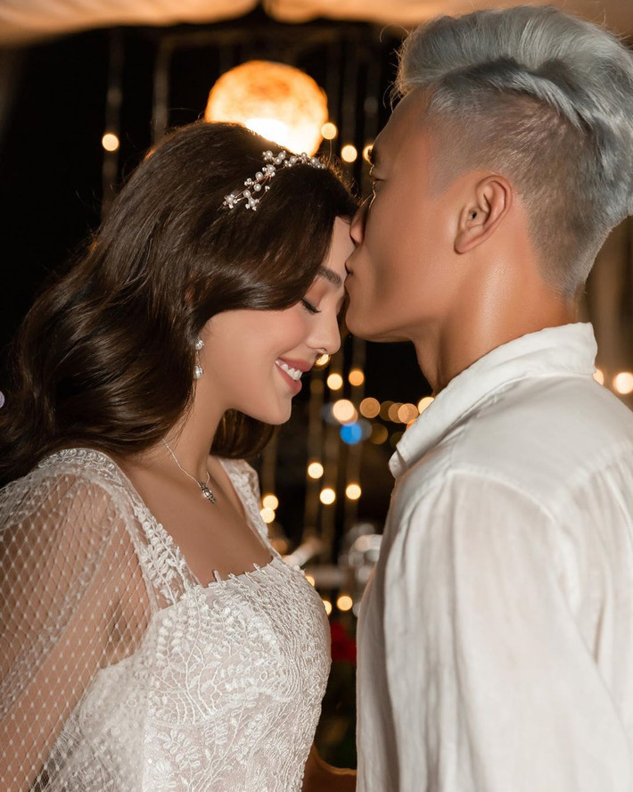 Trở về từ Thường Châu, nhiều fan đã nghĩ rằng Bùi Tiến Dũng sẽ là "người gác đền" đáng tin cậy cho đội tuyển Việt Nam trong thời gian tới những sự thật lại trái ngược hoàn toàn.
