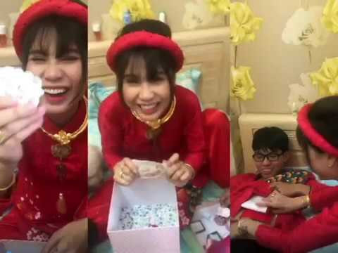 Để khẳng định chắc chắn, hai vợ chồng Phương Thảo còn nhờ người thân xem giúp, thậm chí mang ra tiệm vàng nhờ kiểm định để không nghi oan cho khách mời.