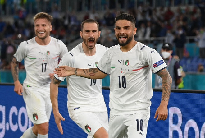 Còn với Thổ Nhĩ Kỳ, trận thua 3 bàn không gỡ trước Italia ngày khai mạc VCK EURO 2020 buộc họ phải thi đấu hết mình trước các đối thủ còn lại cùng bảng đầu là Xứ Wales và Thụy Sĩ để nghĩ đến tấm vé đi tiếp.