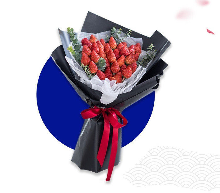 Với những cô nàng thích hoa quả, đặc biệt là dâu thì đây là món quà đầy thiết thực.