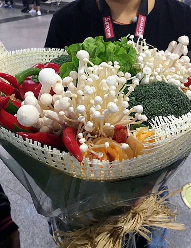 Không chơi trái cây thì chuyển sang hệ rau củ cho những chị em thích "healthy".